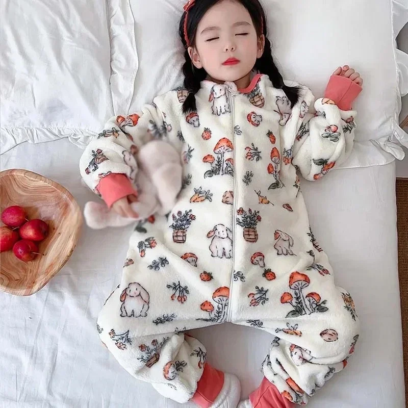 Baby Clothing For Sleep - 子供のためのフランネルフリースのパジャマ,暖かい冬の服,幼児のためのパジャマ,女の子と男の子のための,1-6t