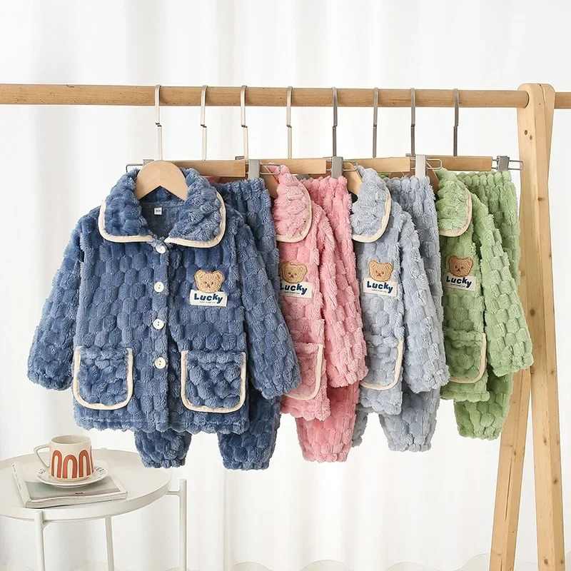 Baby Clothing For Sleep - キッズボーイズガールズ秋冬フランネル厚みのパジャマベビー漫画長袖ラペルトップスとパンツ睡眠服セット